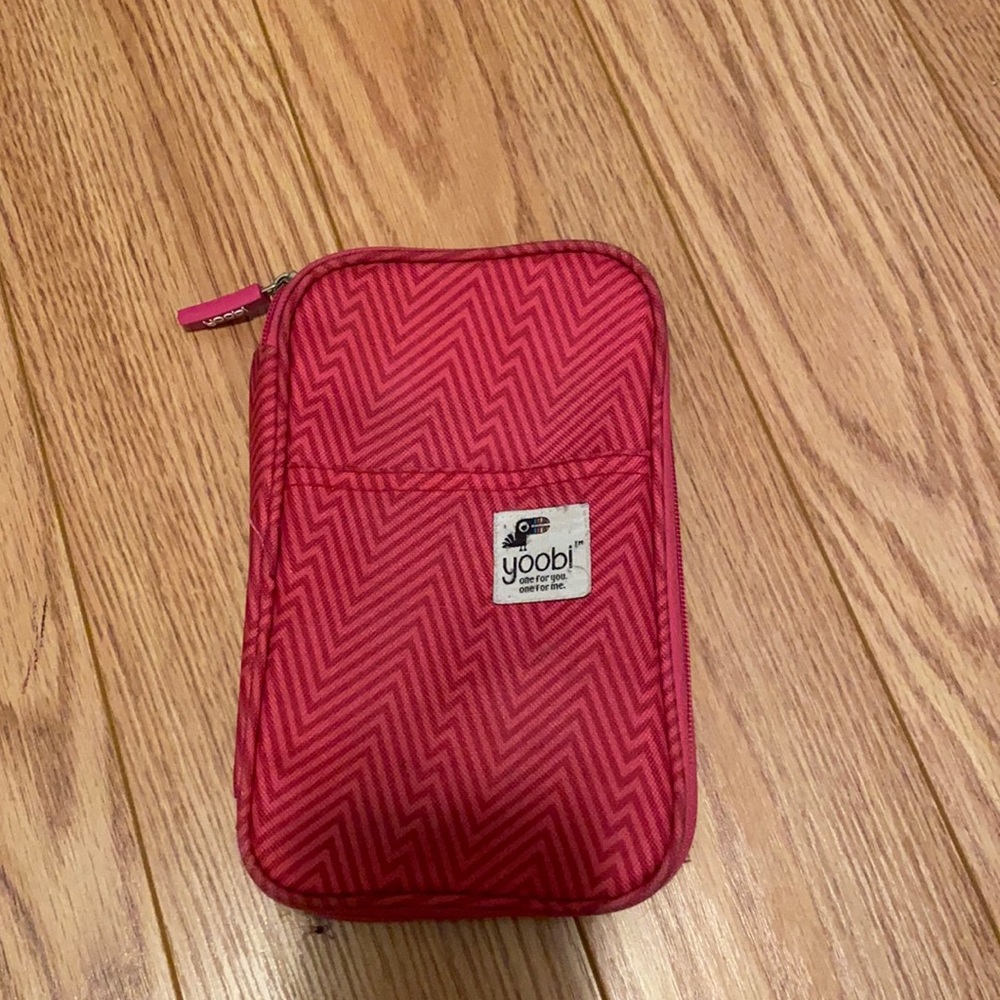 yoobi pencil case